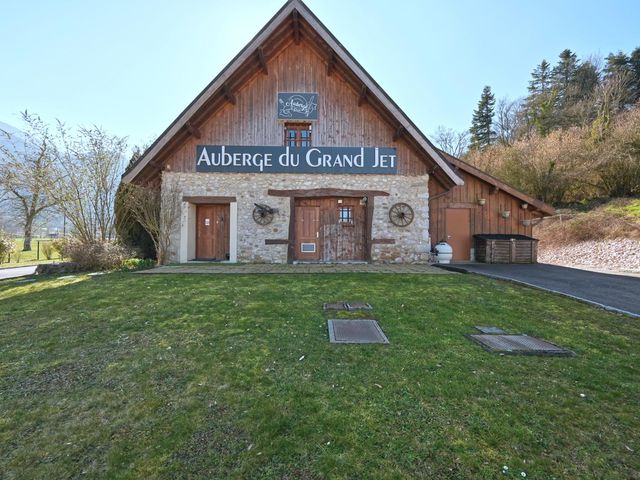 Auberge du Grand Jet Notre établissement