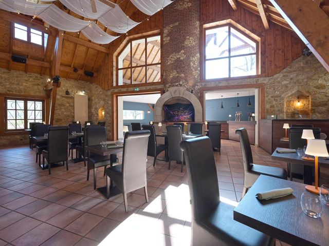 Auberge du Grand Jet Salle